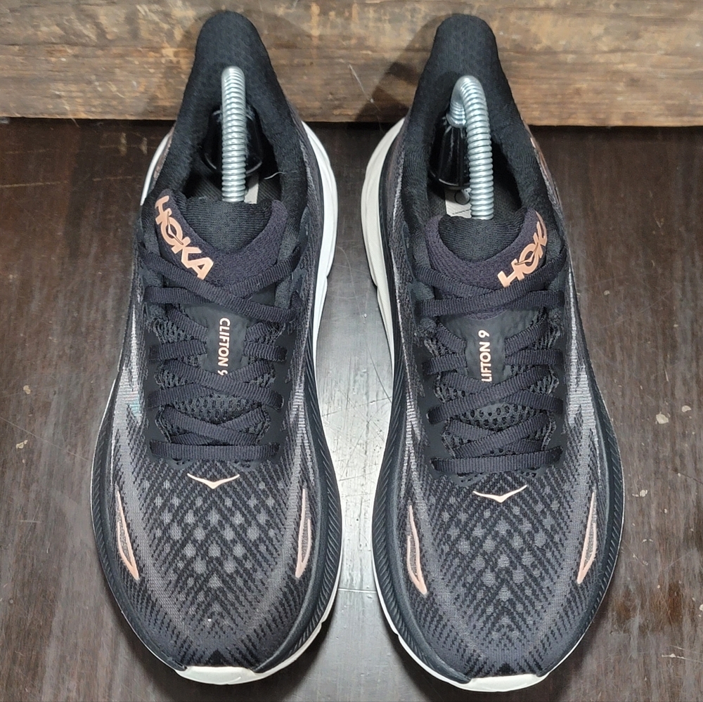 HOKA Clifton 9 "Black/Rose Gold" Wmns 7B  Fast Shipping - Picture 7 of 12